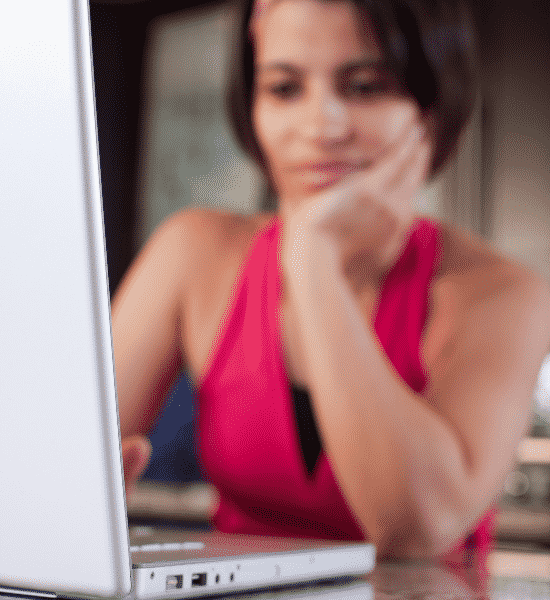 woman-viewing-laptop